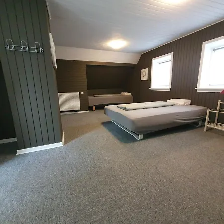 Feriehus Autentisk Hus Pa Landet, Inaerheden Af Billund *