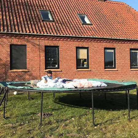 Feriehus Autentisk Hus Pa Landet, Inaerheden Af Billund Hejnsvig